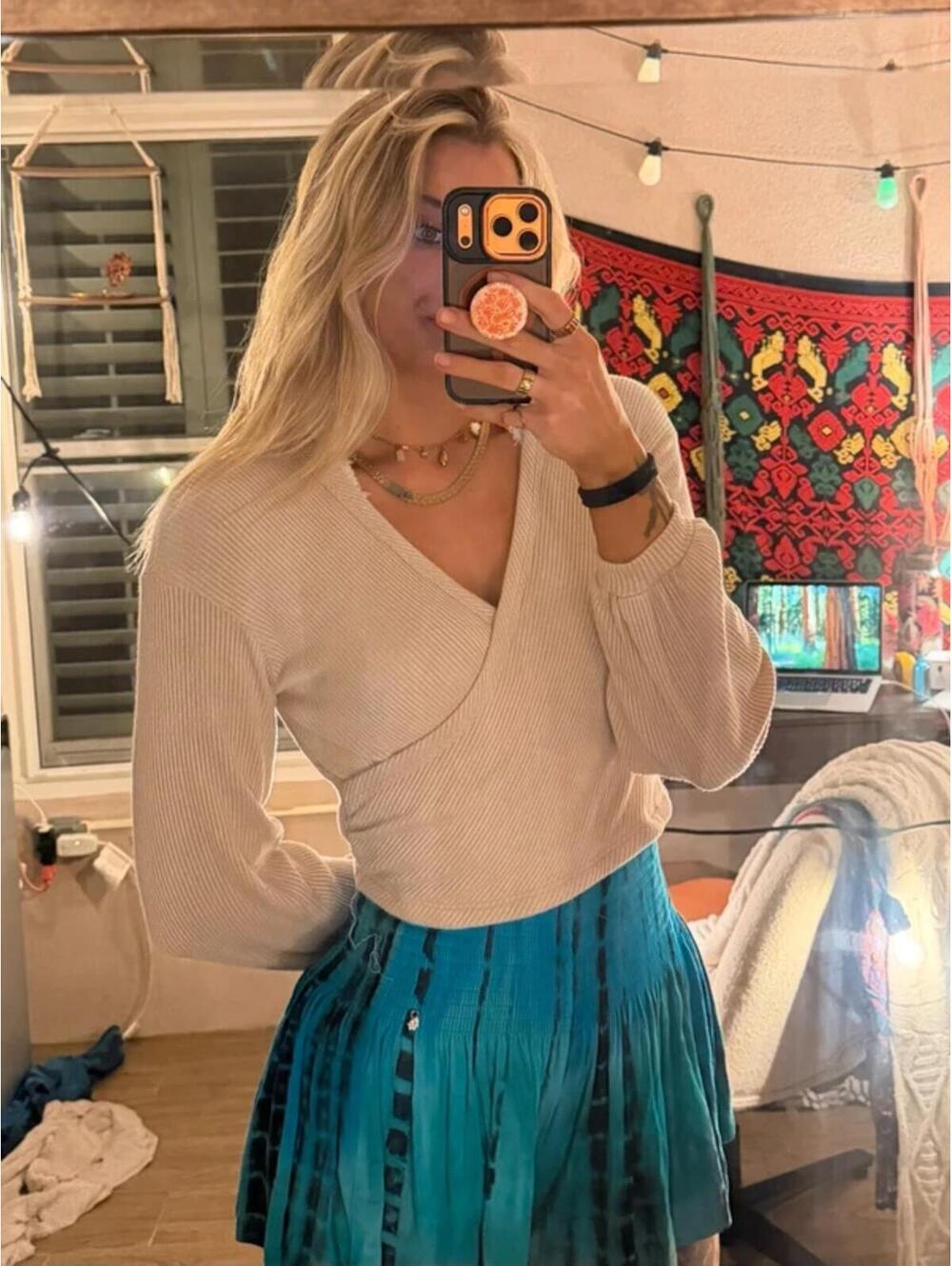 New Sozy Long Sleeve Cream Cropped Top